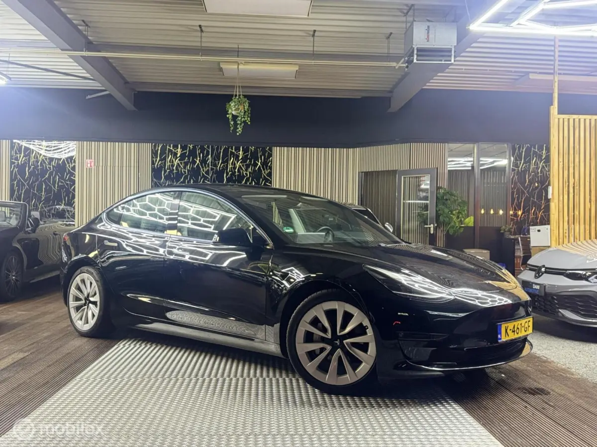 Long Range AWD 75 kWh