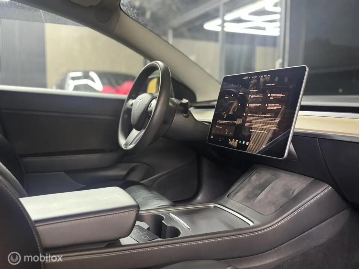 Long Range AWD 75 kWh