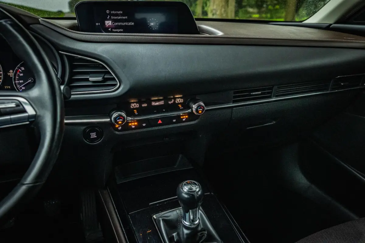 2.0 e-SkyActiv-X M Luxury |Nap |Leder |Trekhaak