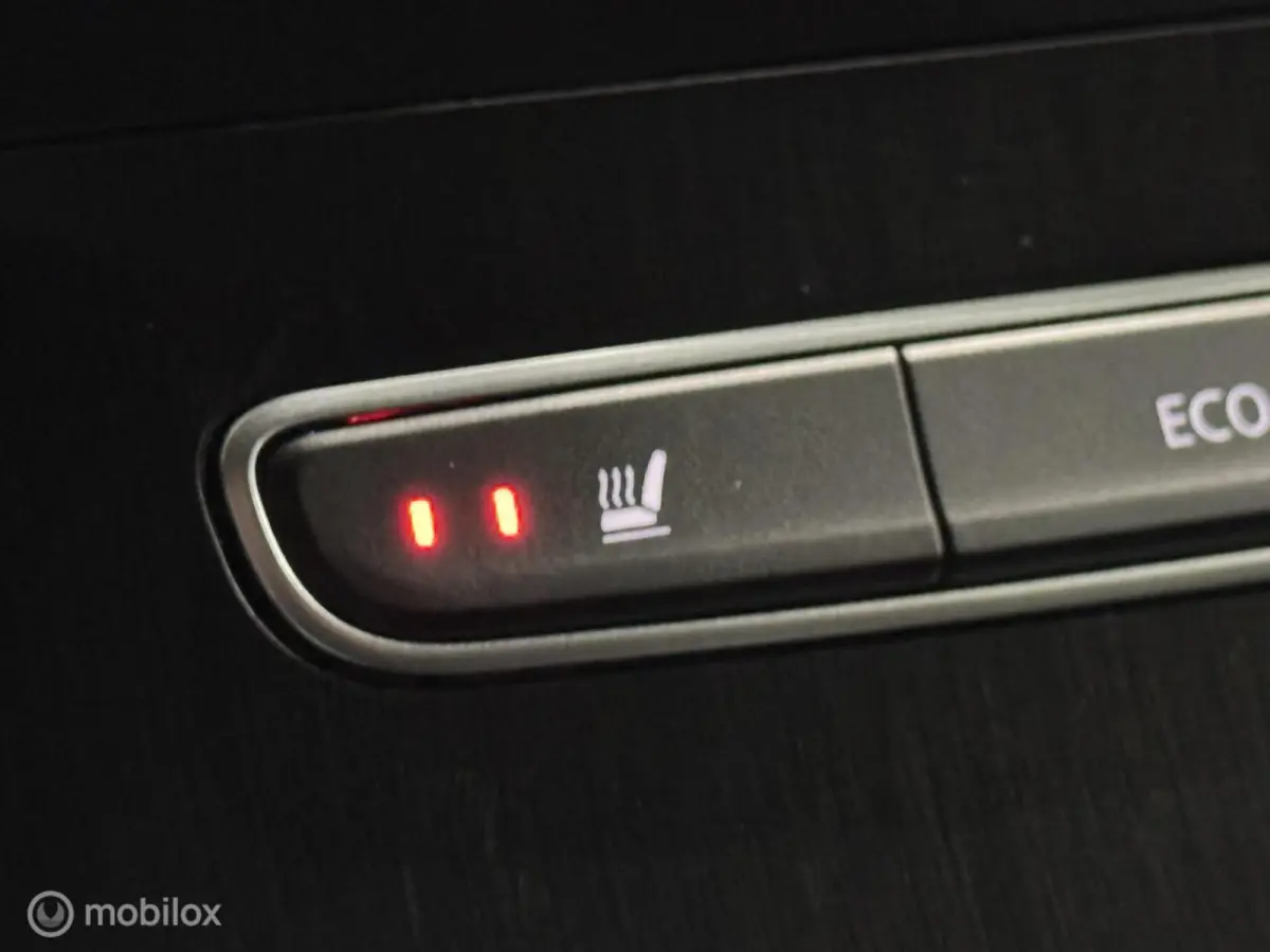 1.5 dCi Intens [ historie trekhaak LED ]