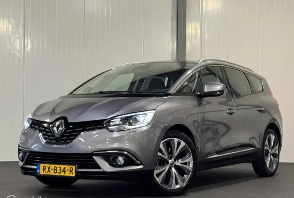 1.5 dCi Intens [ historie trekhaak LED ]