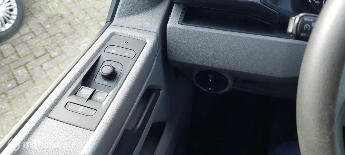 2.0 TDI L2H1 28 Comfortline 81kw