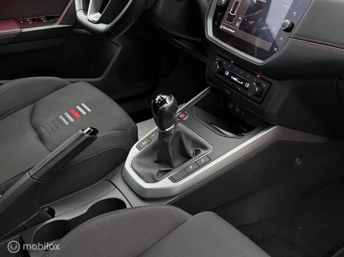 1.0 TSI FR | CarPlay | Camera | Trekhaak