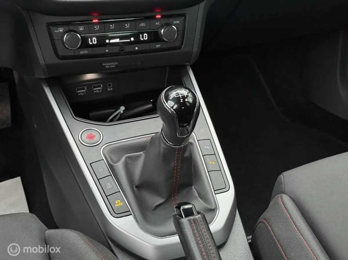 1.0 TSI FR | CarPlay | Camera | Trekhaak