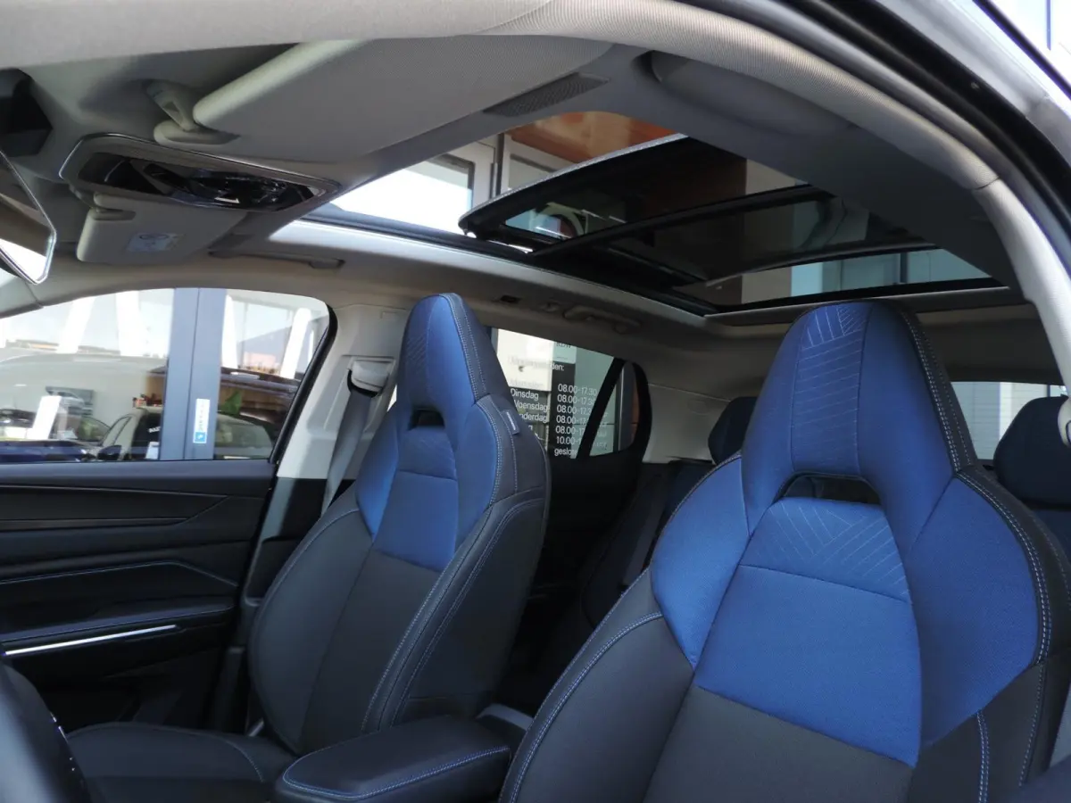 1.5 50.000km | NL-auto | 360 Camera | Panodak | Infinity | 20” | CarPlay | LED kopl | BTW | El.aklep | Keyless