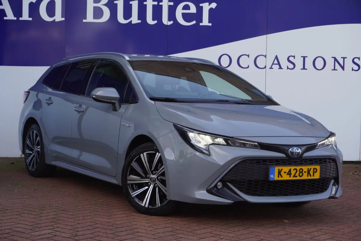 1.8 Hybrid Dynamic+Led+Half-leder+Stoel-verw+Apple-carplay+trekhaak+Vitrual+camera = NARDO-GREY !!