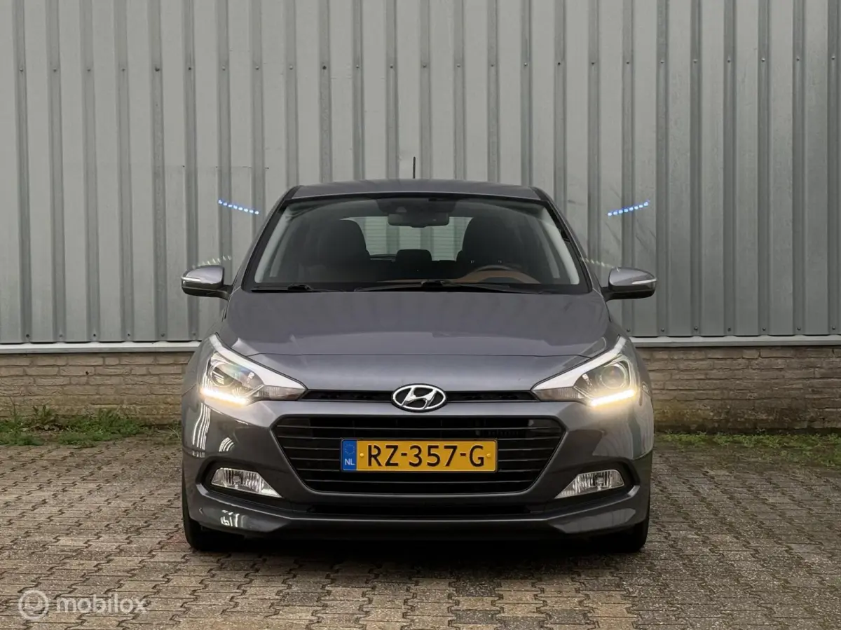 1.0 T-GDI Comfort| Camera | Trekhaak | Bruin