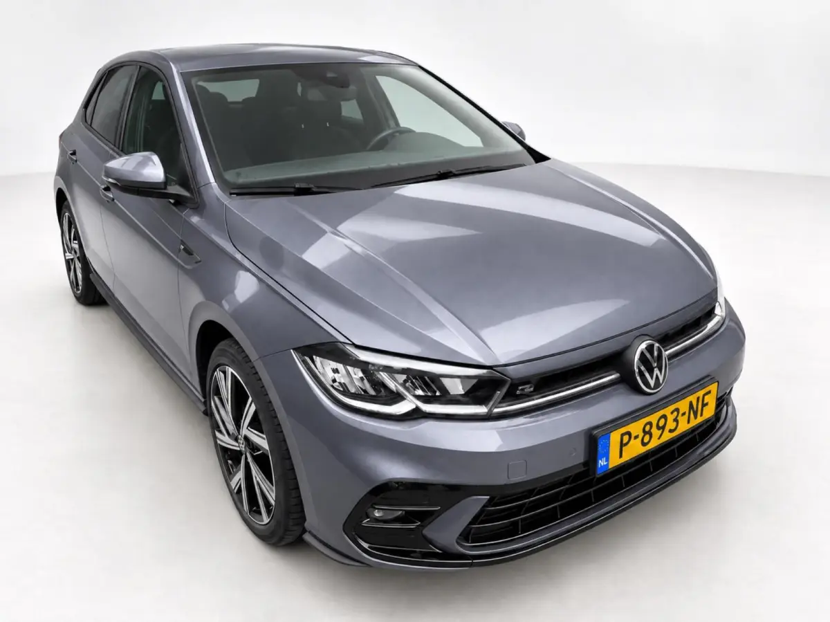 1.0 TSI 95pk DSG R-Line | Carplay | Virtual cockpit | Camera | Stoelverwarming