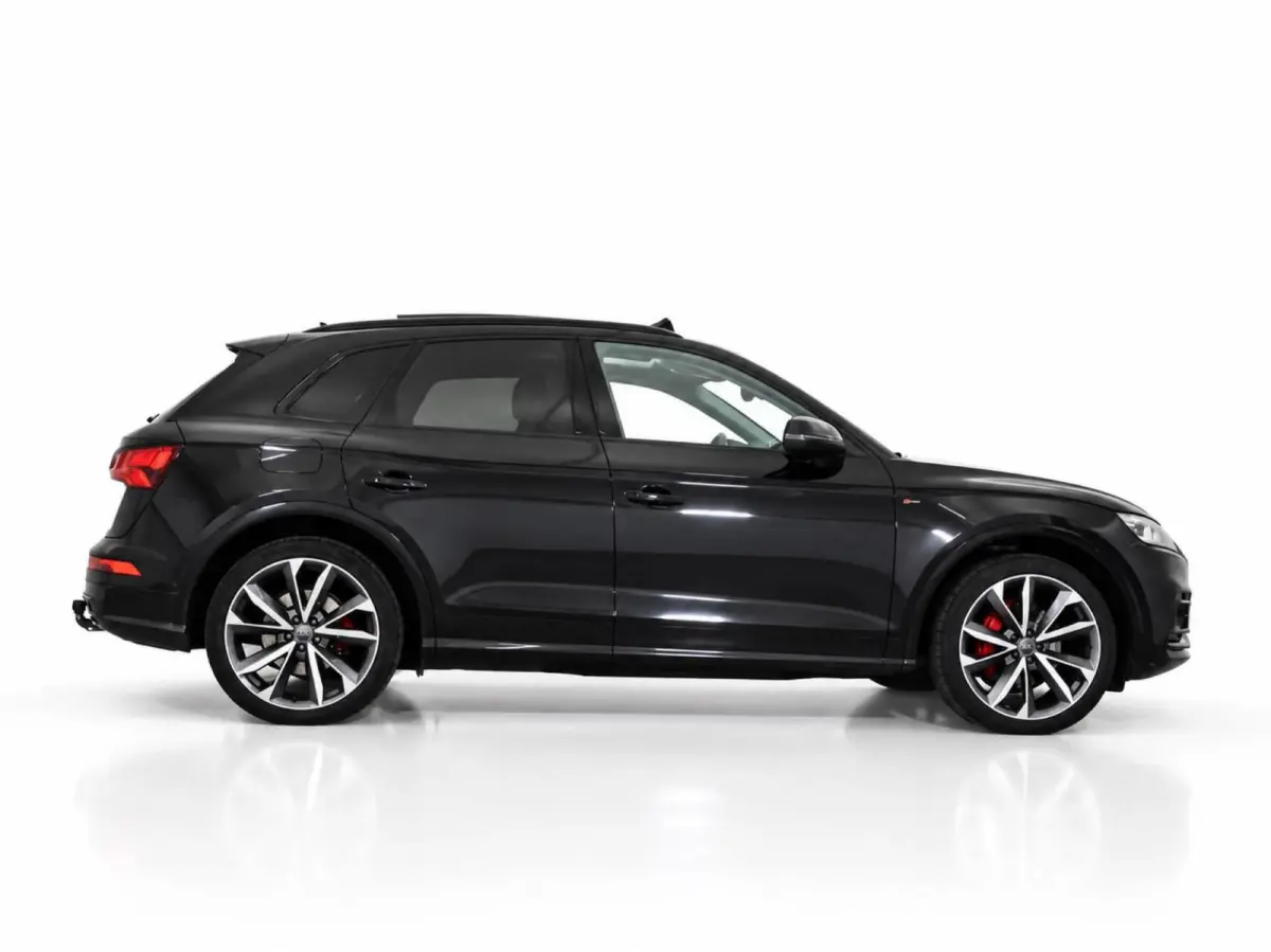 50 TFSI e Quattro 300pk S-Line | Leder | Panoramadak | Luchtvering | Trekhaak