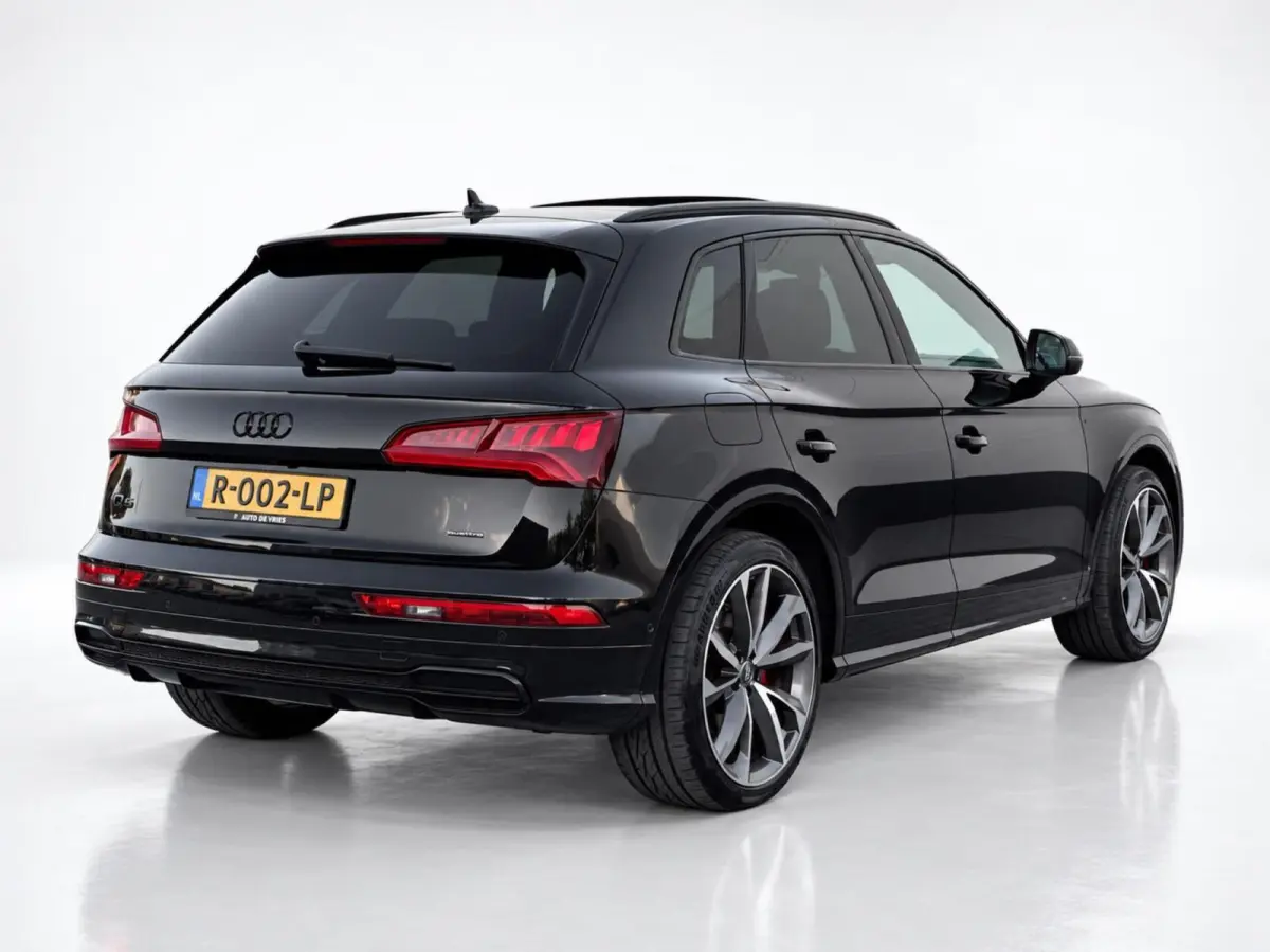 50 TFSI e Quattro 300pk S-Line | Leder | Panoramadak | Luchtvering | Trekhaak