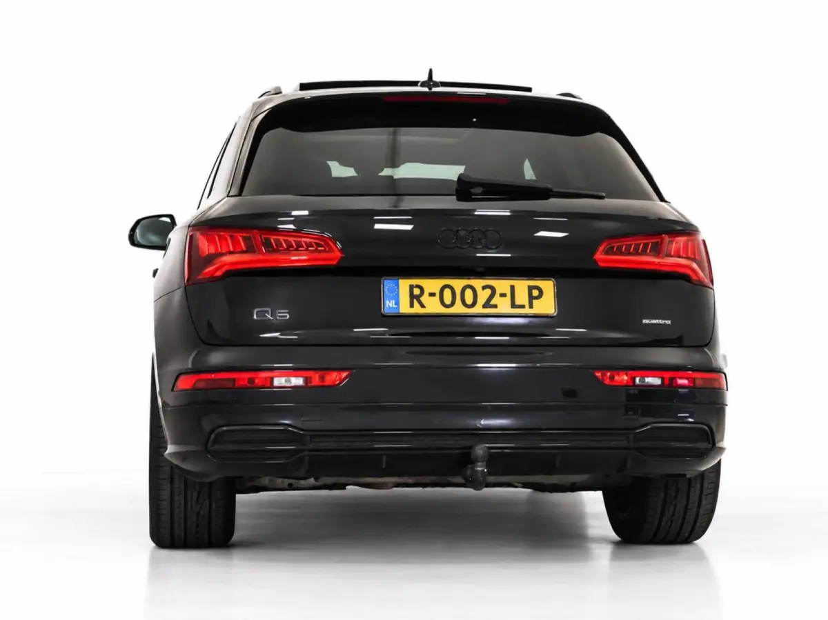 50 TFSI e Quattro 300pk S-Line | Leder | Panoramadak | Luchtvering | Trekhaak