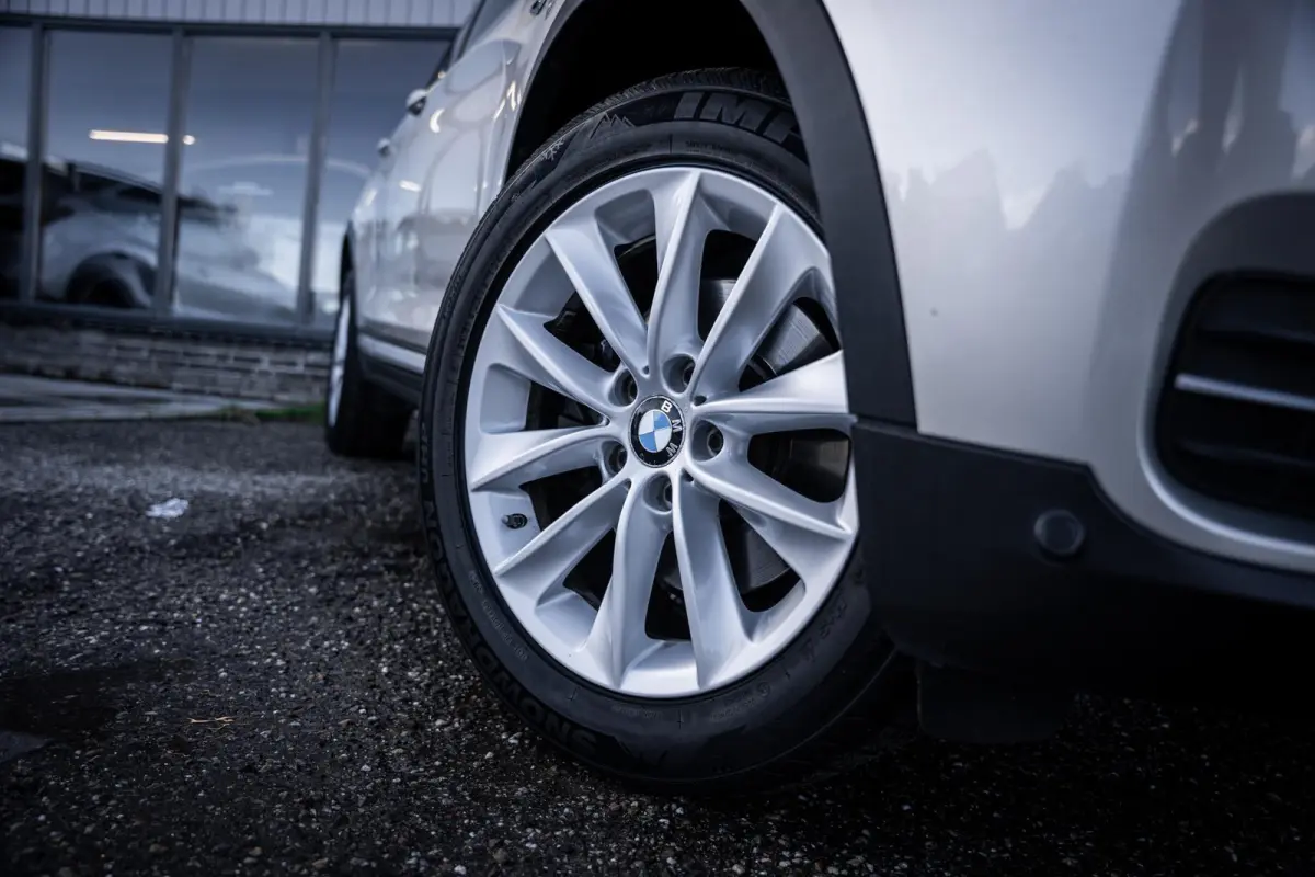 sDrive20i X-Line Trekhaak|Camera|Xenon|Dealeronderhouden