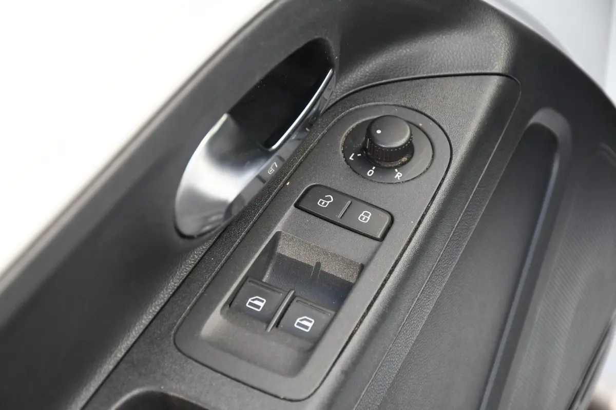 Up! 1.0 move BlueMotion Stoelverwarming Automaat