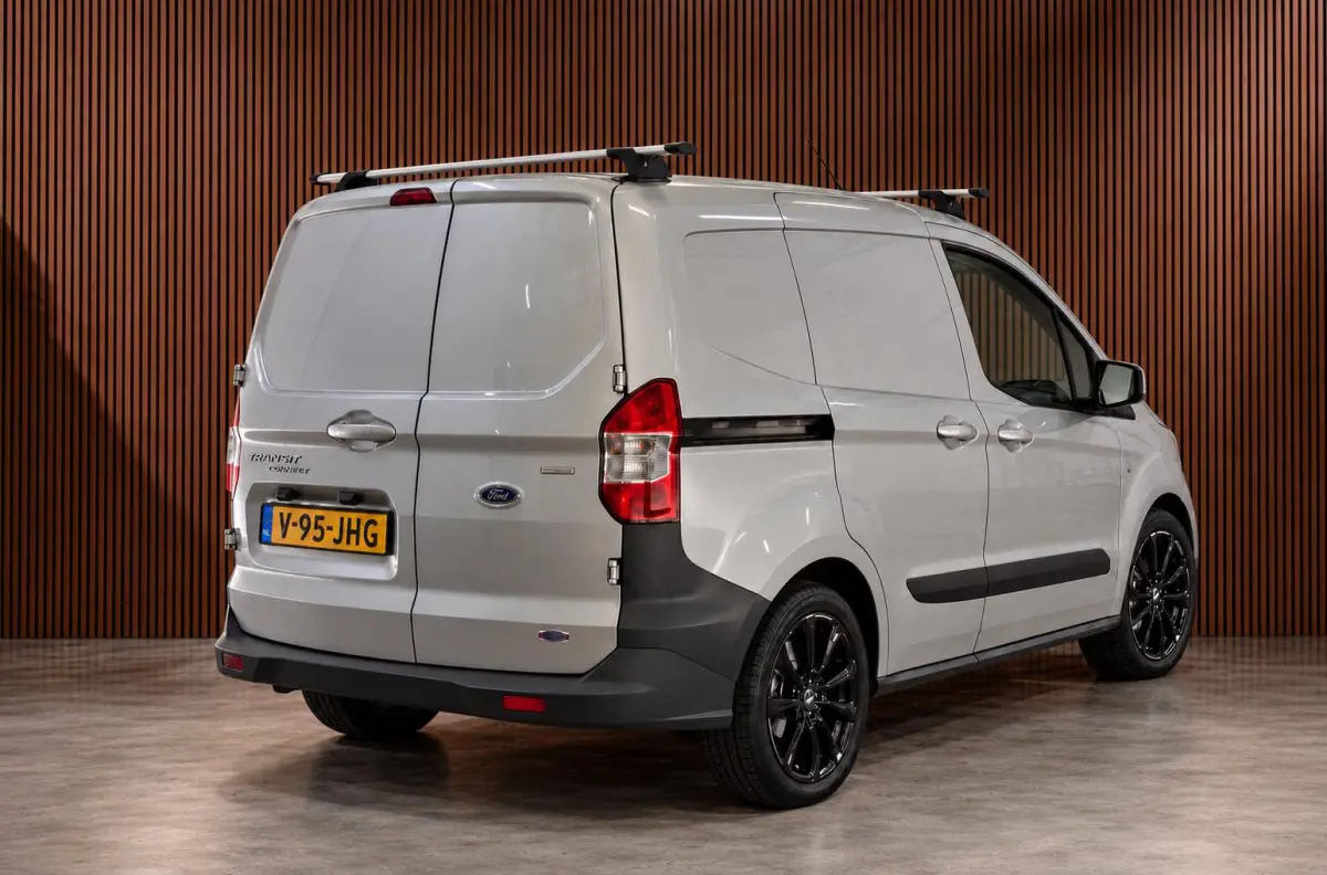 1.0 | Marge | BTW & BPM Vrij | Climate control | Airco | Elek ramen | Dakdragers | CarPlay | Nieuwe APK | Euro 6