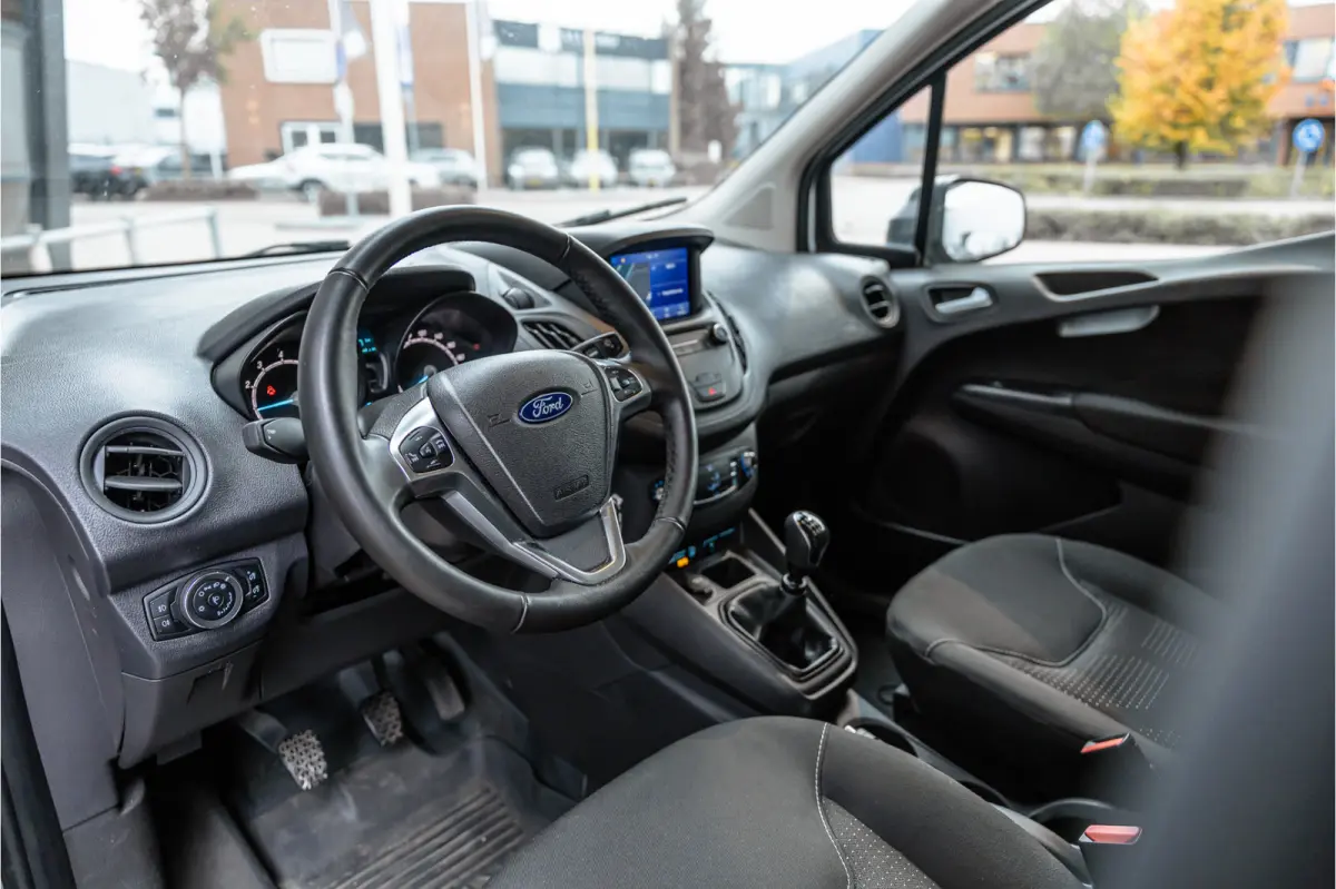 1.0 | Marge | BTW & BPM Vrij | Climate control | Airco | Elek ramen | Dakdragers | CarPlay | Nieuwe APK | Euro 6