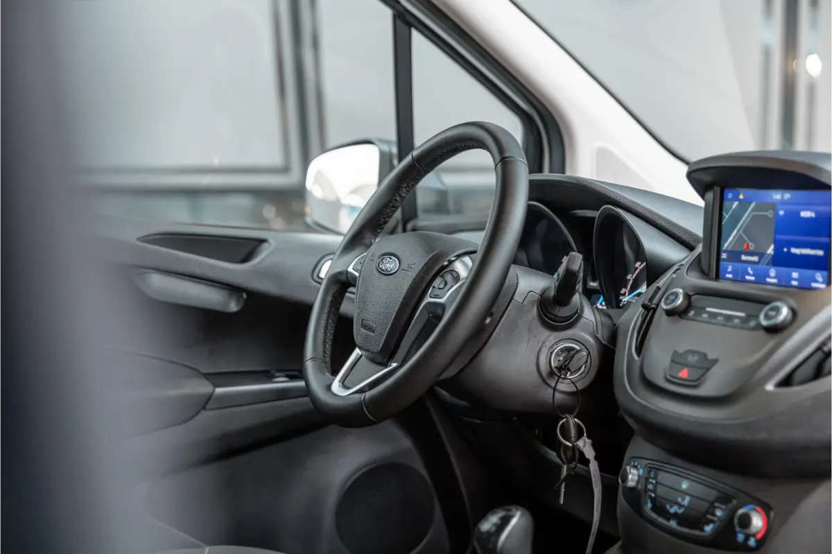 1.0 | Marge | BTW & BPM Vrij | Climate control | Airco | Elek ramen | Dakdragers | CarPlay | Nieuwe APK | Euro 6