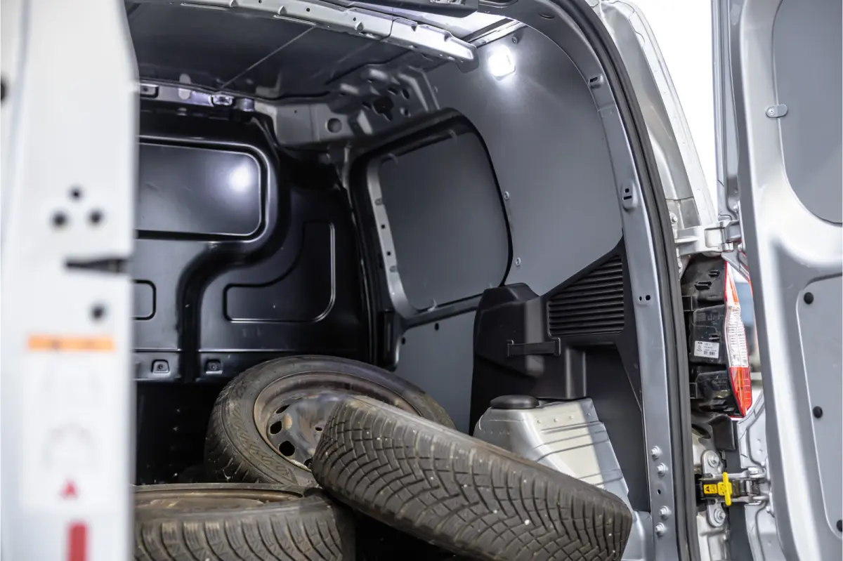1.0 | Marge | BTW & BPM Vrij | Climate control | Airco | Elek ramen | Dakdragers | CarPlay | Nieuwe APK | Euro 6