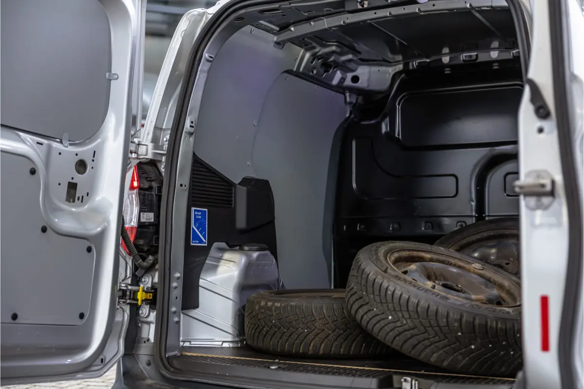 1.0 | Marge | BTW & BPM Vrij | Climate control | Airco | Elek ramen | Dakdragers | CarPlay | Nieuwe APK | Euro 6