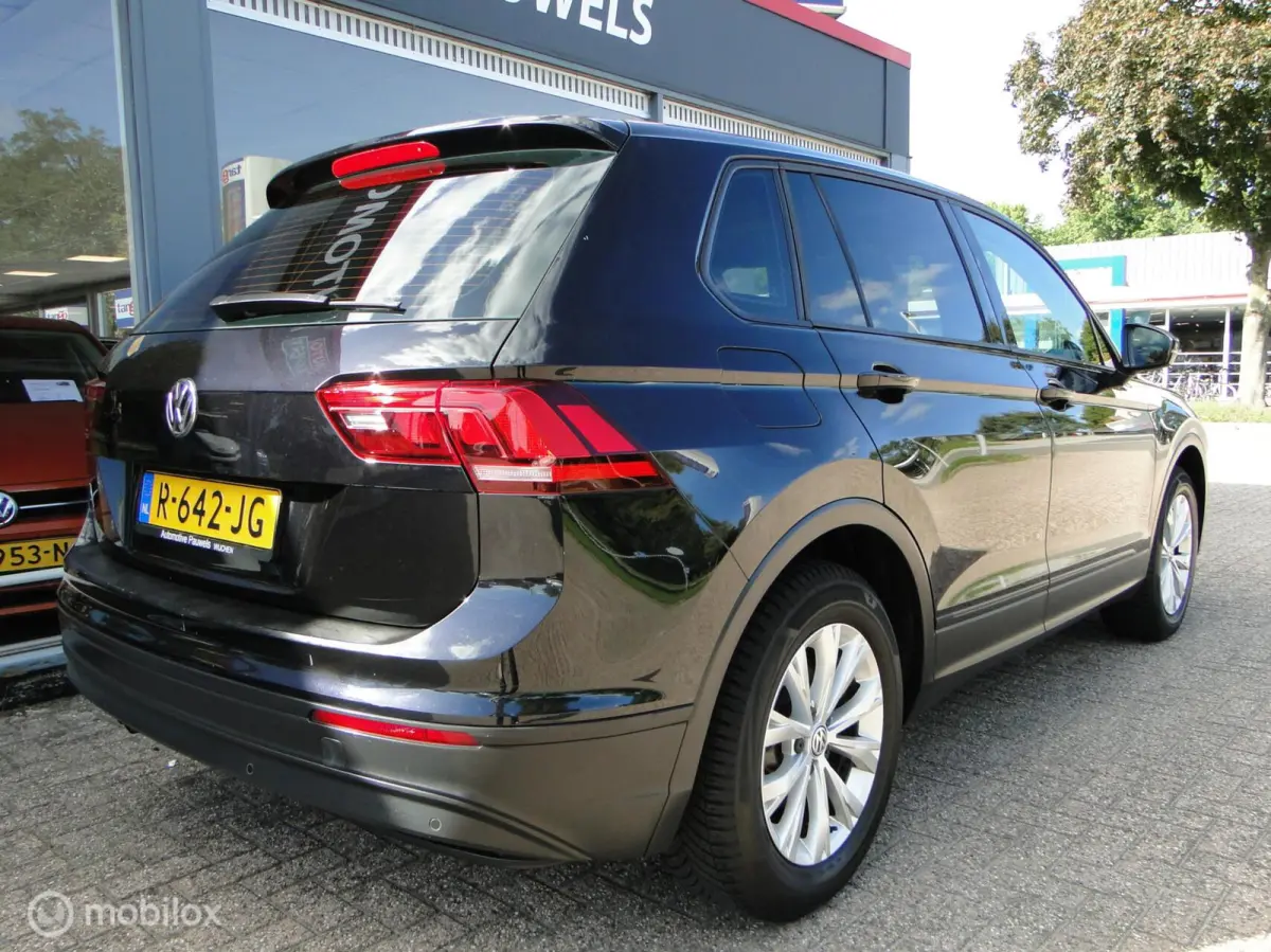1.4, benzine, schakel, 211.614 km