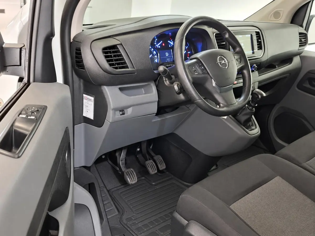 2.0 CDTI L3H1 Edition | CarPlay | Navigatie | Cruise control | Airco | MF Stuur | DAB | Orig. NL auto | Nieuwe APK