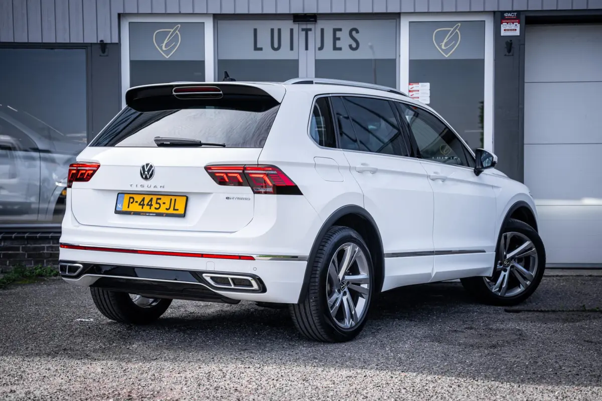 1.4 TSI eHybrid R-Line Org.NL|Carplay|Elek-trekhaak|Elek-a.klep|Virtual-cockpit|Dealeronderhouden