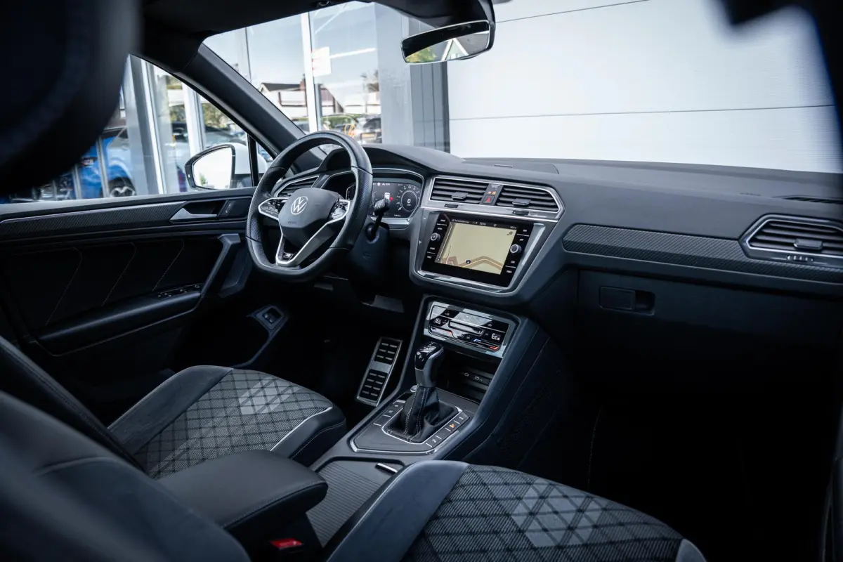 1.4 TSI eHybrid R-Line Org.NL|Carplay|Elek-trekhaak|Elek-a.klep|Virtual-cockpit|Dealeronderhouden