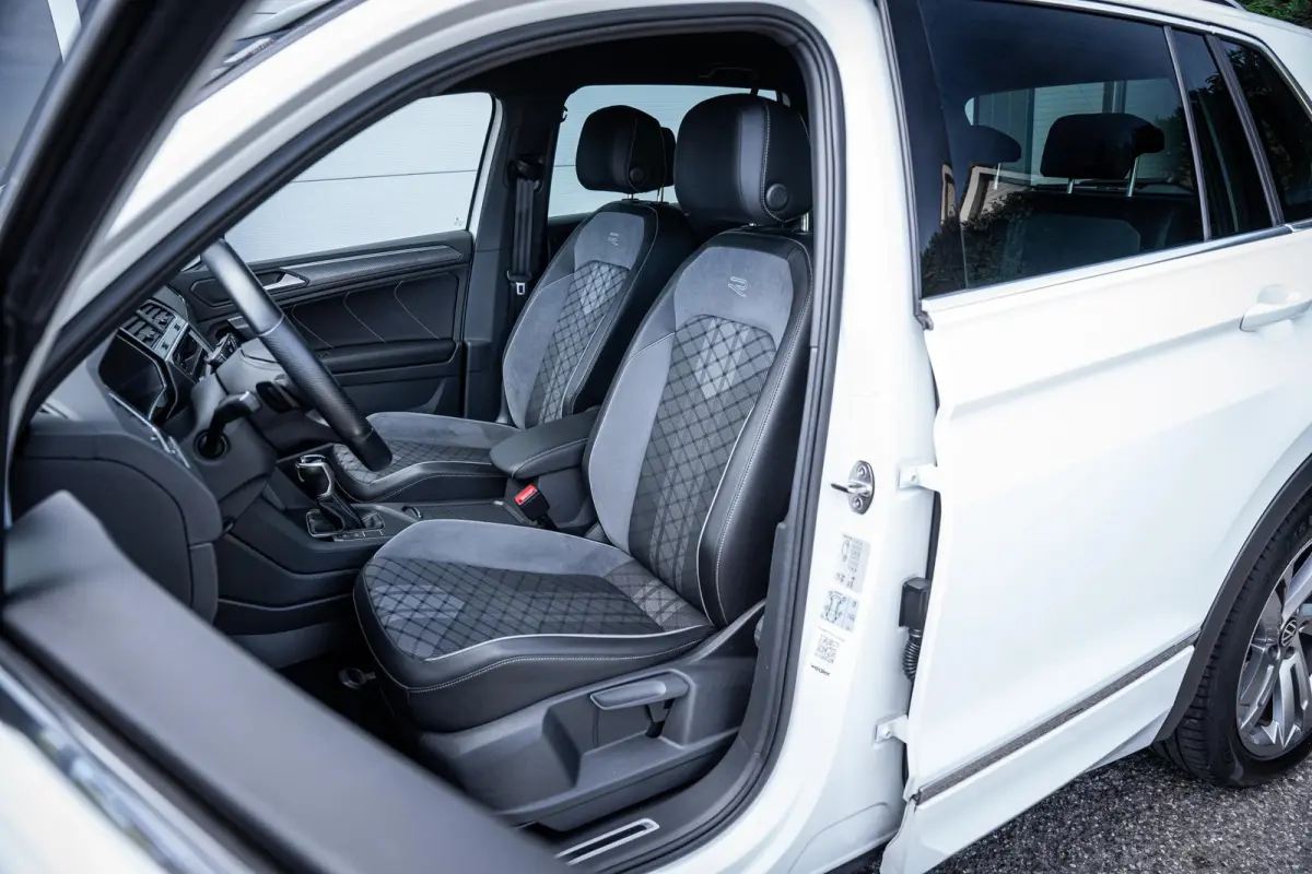 1.4 TSI eHybrid R-Line Org.NL|Carplay|Elek-trekhaak|Elek-a.klep|Virtual-cockpit|Dealeronderhouden