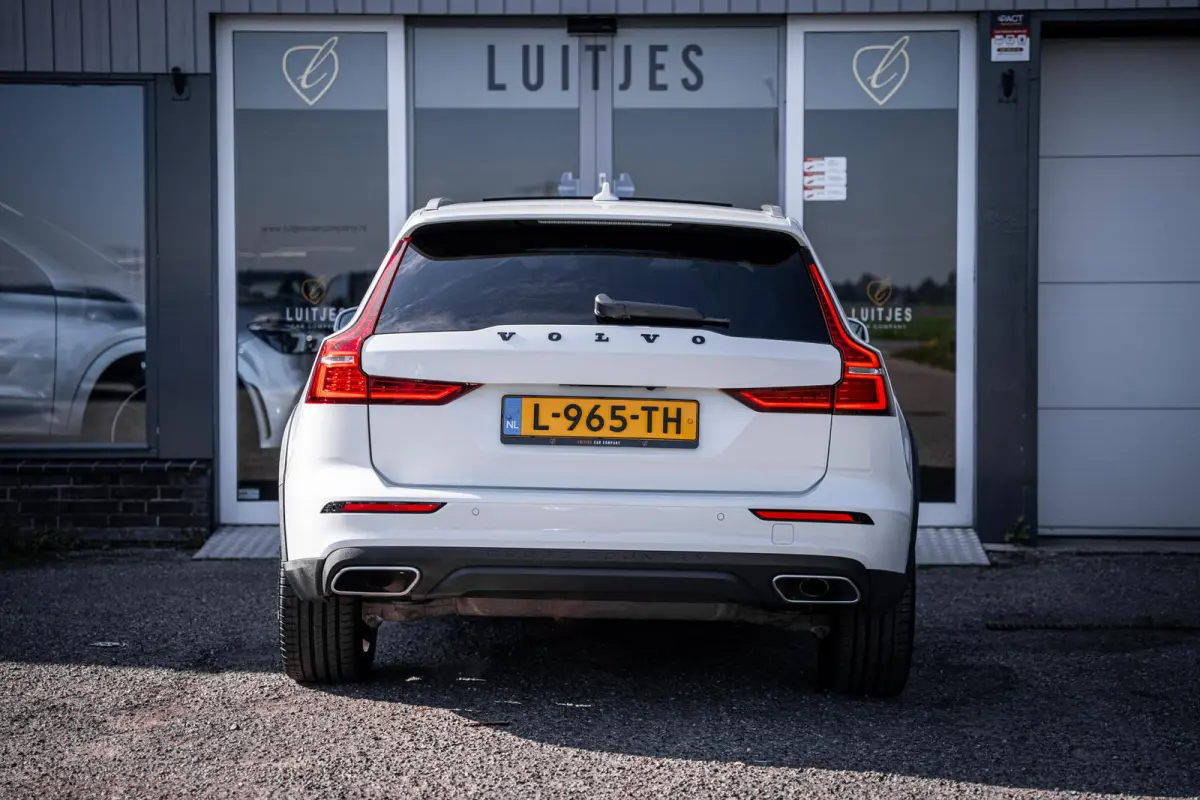 2.0 250pk B5 AWD Pro Org.NL Panorama|360°|H/K|Memory|HuD|Elek-trekhaak|ACC|Dealeronderhouden