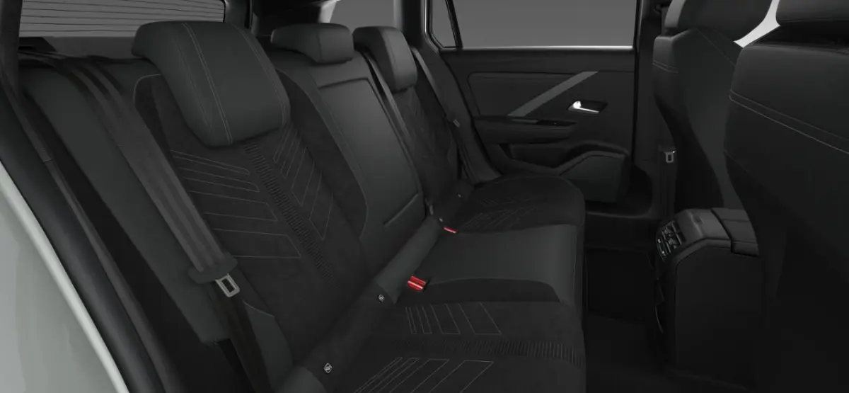 Astra-e Ultimate - | Achteruitrijcamera 180° | Adaptive Cruise control | Apple CarPlay en Android Auto ondersteuning