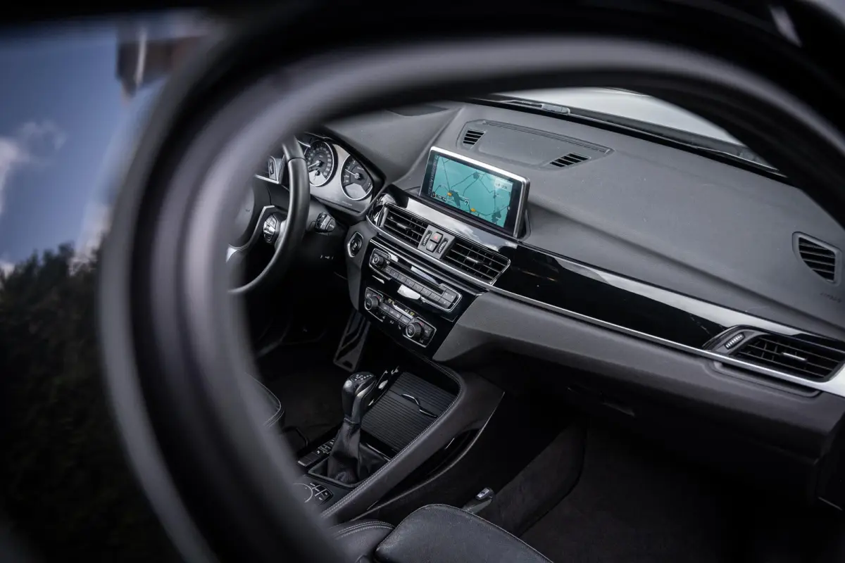 sDrive20i 192pk M-Sport|Org.NL|Leder|Camera|Afn.Trekhaak|HuD|Elek.A-klep|Dealer-onderhouden
