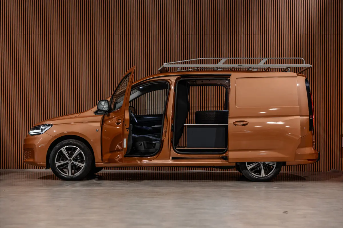 Maxi 1.5 TSI Exclusive | L+R Schuifdeur | ACC | Camera | LED | CarPlay | Navigatie | Trekhaak | ErgoComfort | DAB | Orig. NL Auto | Nieuwe APK