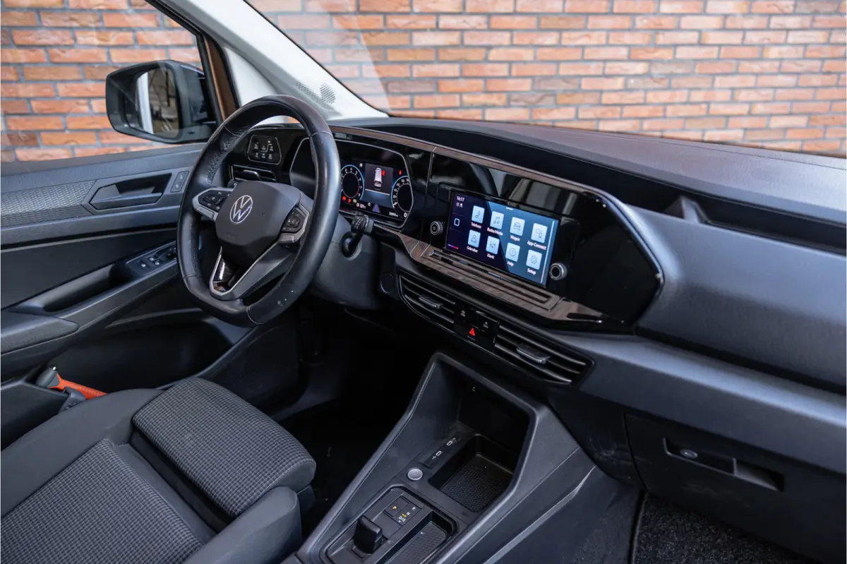 Maxi 1.5 TSI Exclusive | L+R Schuifdeur | ACC | Camera | LED | CarPlay | Navigatie | Trekhaak | ErgoComfort | DAB | Orig. NL Auto | Nieuwe APK