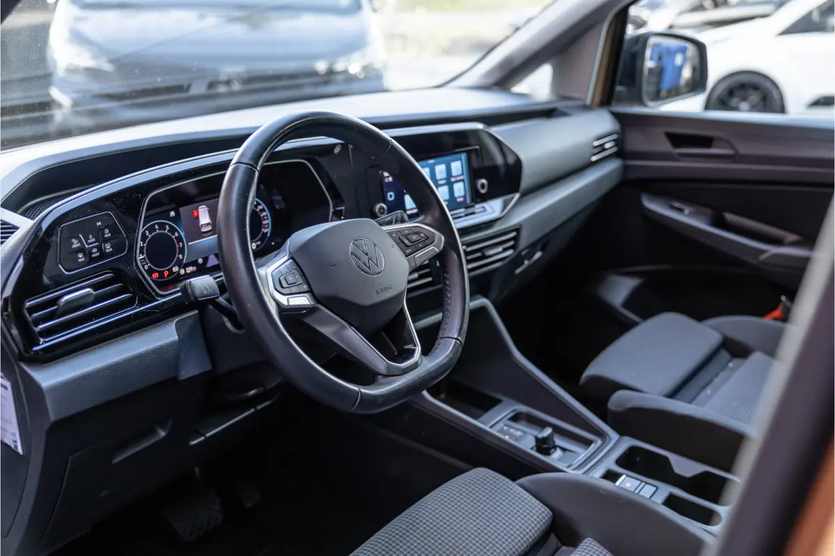 Maxi 1.5 TSI Exclusive | L+R Schuifdeur | ACC | Camera | LED | CarPlay | Navigatie | Trekhaak | ErgoComfort | DAB | Orig. NL Auto | Nieuwe APK