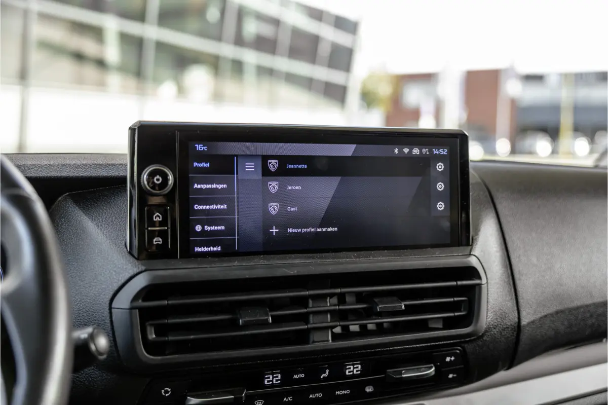 2.0 BlueHDi 180 L3 Sport DC | LED | ACC | Lederen bekleding | CarPlay | Camera | Blind Spot | Trekhaak | Stoelverwarming | Orig. NL auto