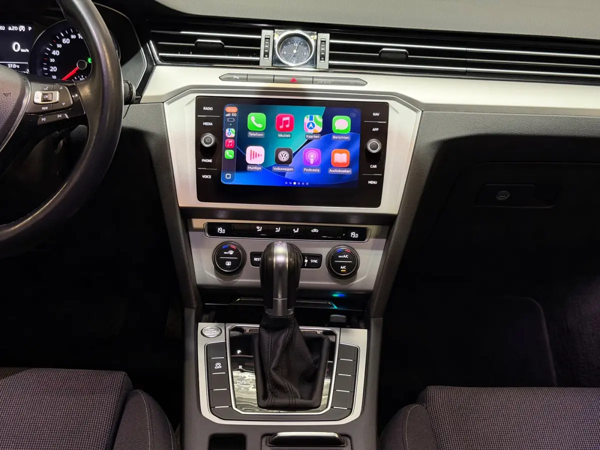 1.5 TSI Comfortline Business DSG/LED/NAVI/CRUISE/CARPLAY/PDC/KEYLESS/ACC/FRONT-ASSIST/PARK-PILOT/12-MND-