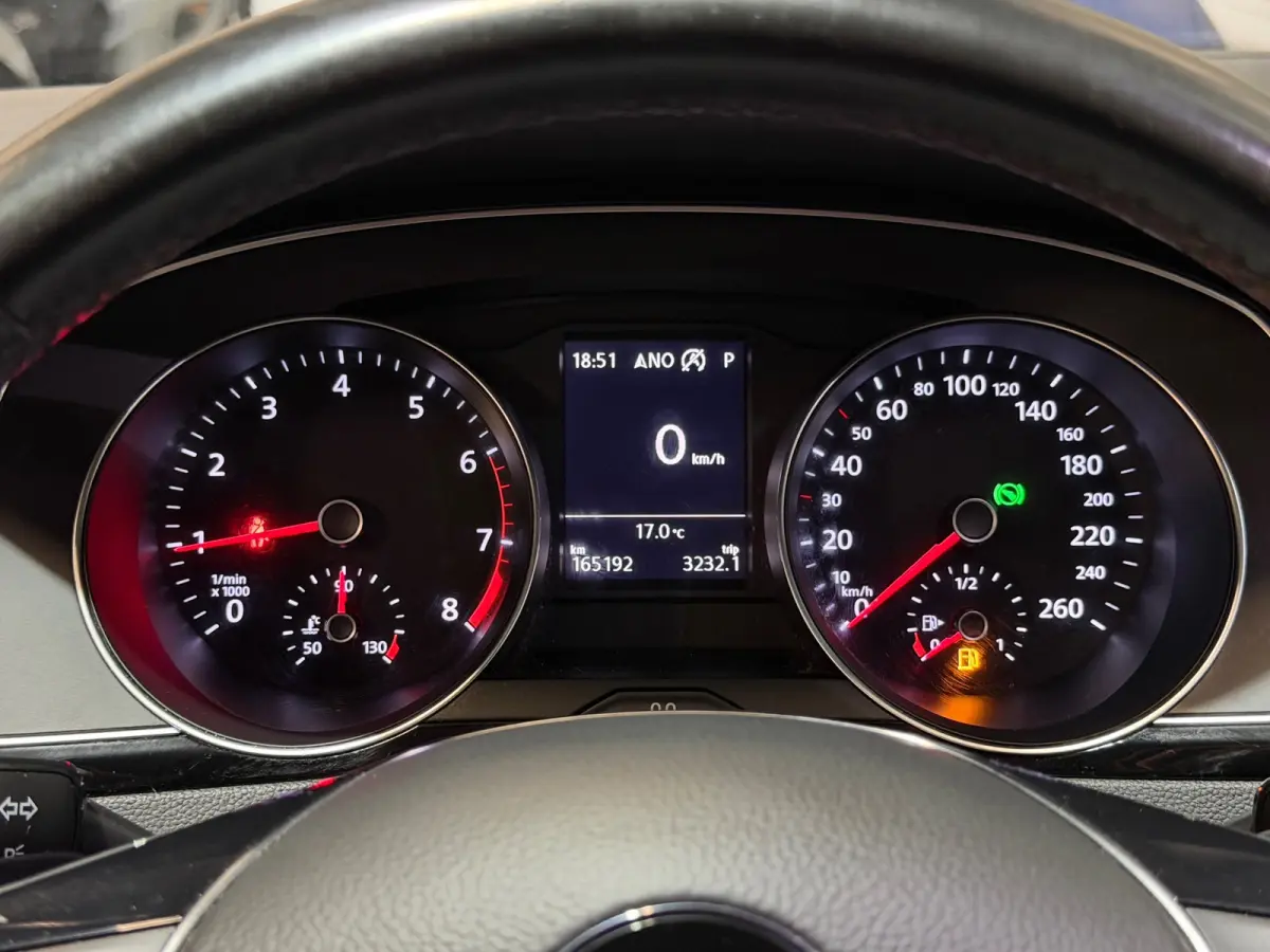 1.5 TSI Comfortline Business DSG/LED/NAVI/CRUISE/CARPLAY/PDC/KEYLESS/ACC/FRONT-ASSIST/PARK-PILOT/12-MND-