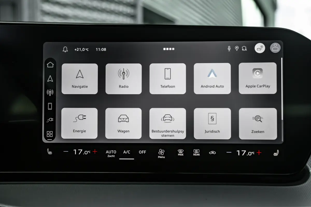 S edition | Adaptive cruise control | Audi sound system | Cruise control