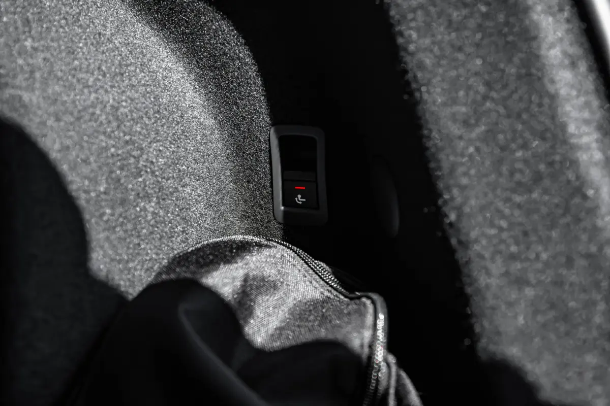 S edition | Adaptive cruise control | Audi sound system | Cruise control