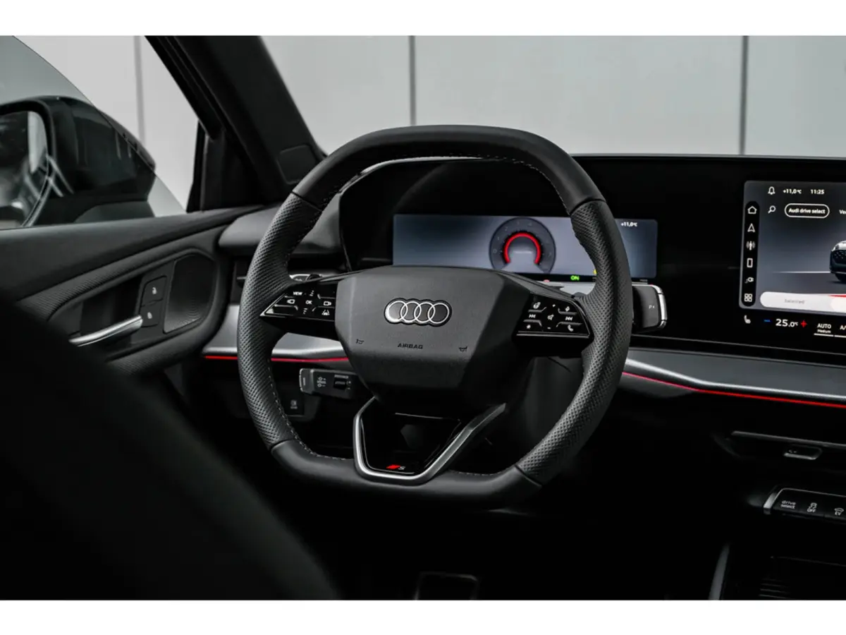 S edition | Adaptive cruise control | Audi sound system | Cruise control