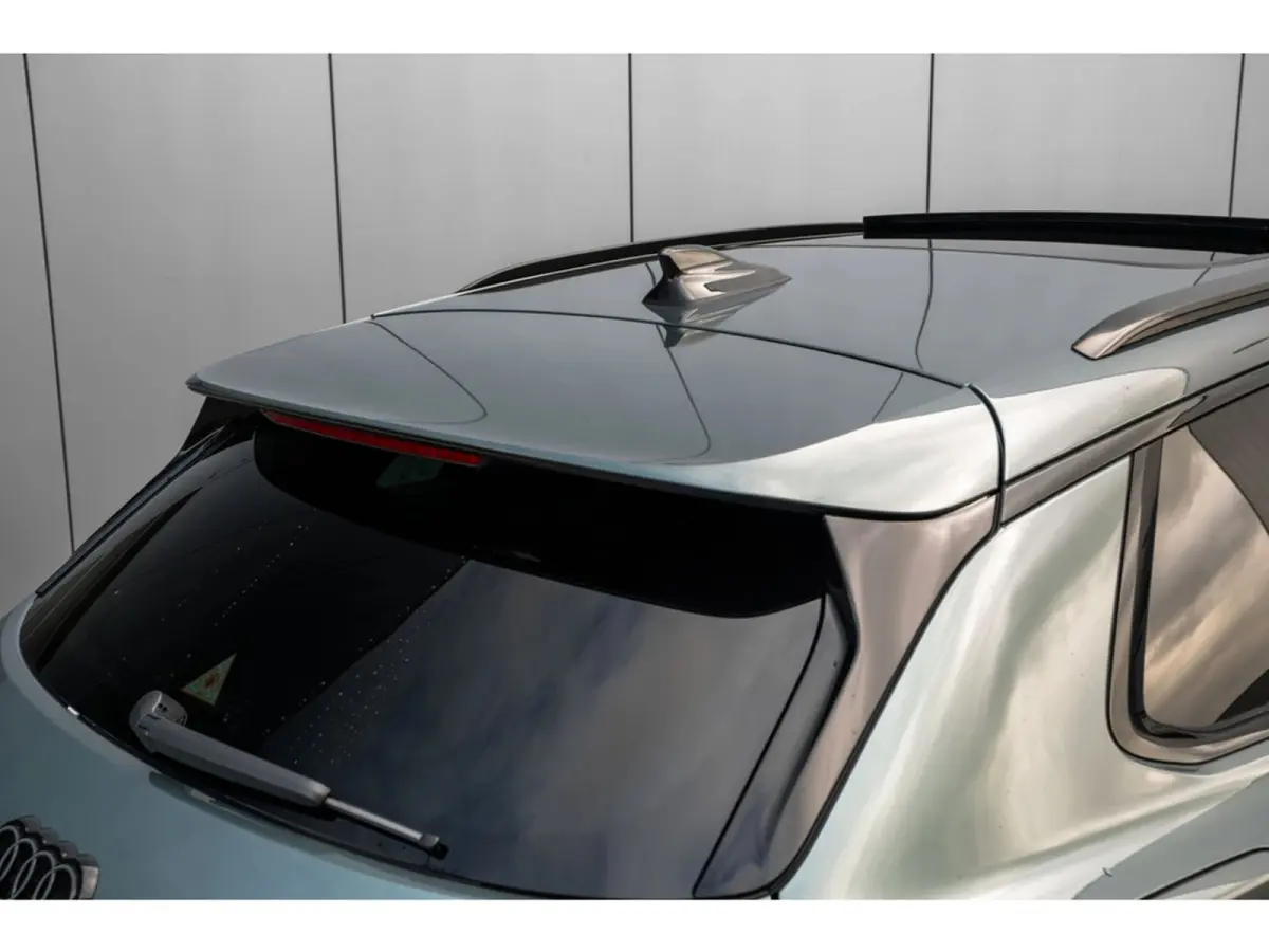 S edition | Adaptive cruise control | Audi sound system | Cruise control