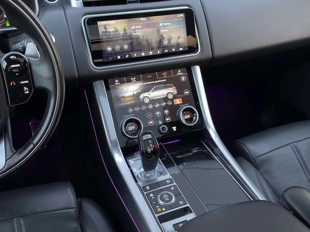 P400e Autobiography Dynamic, Pano, Alcantara, HUD, Koelkast, Stoelventilatie/verwarming, Meridian,