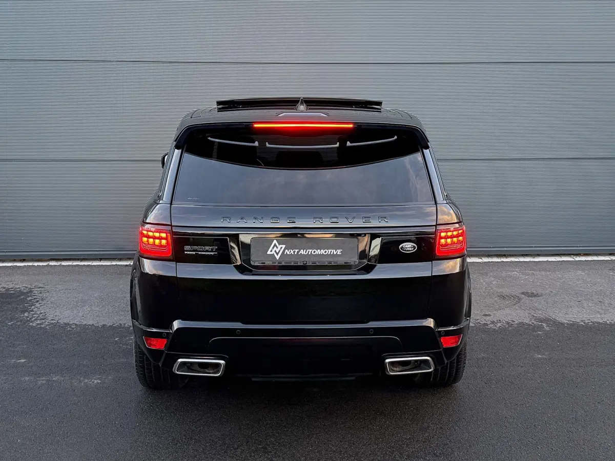 P400e Autobiography Dynamic, Pano, Alcantara, HUD, Koelkast, Stoelventilatie/verwarming, Meridian,