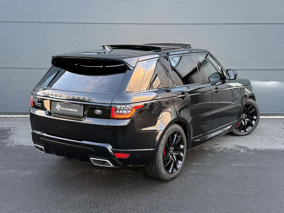 P400e Autobiography Dynamic, Pano, Alcantara, HUD, Koelkast, Stoelventilatie/verwarming, Meridian,