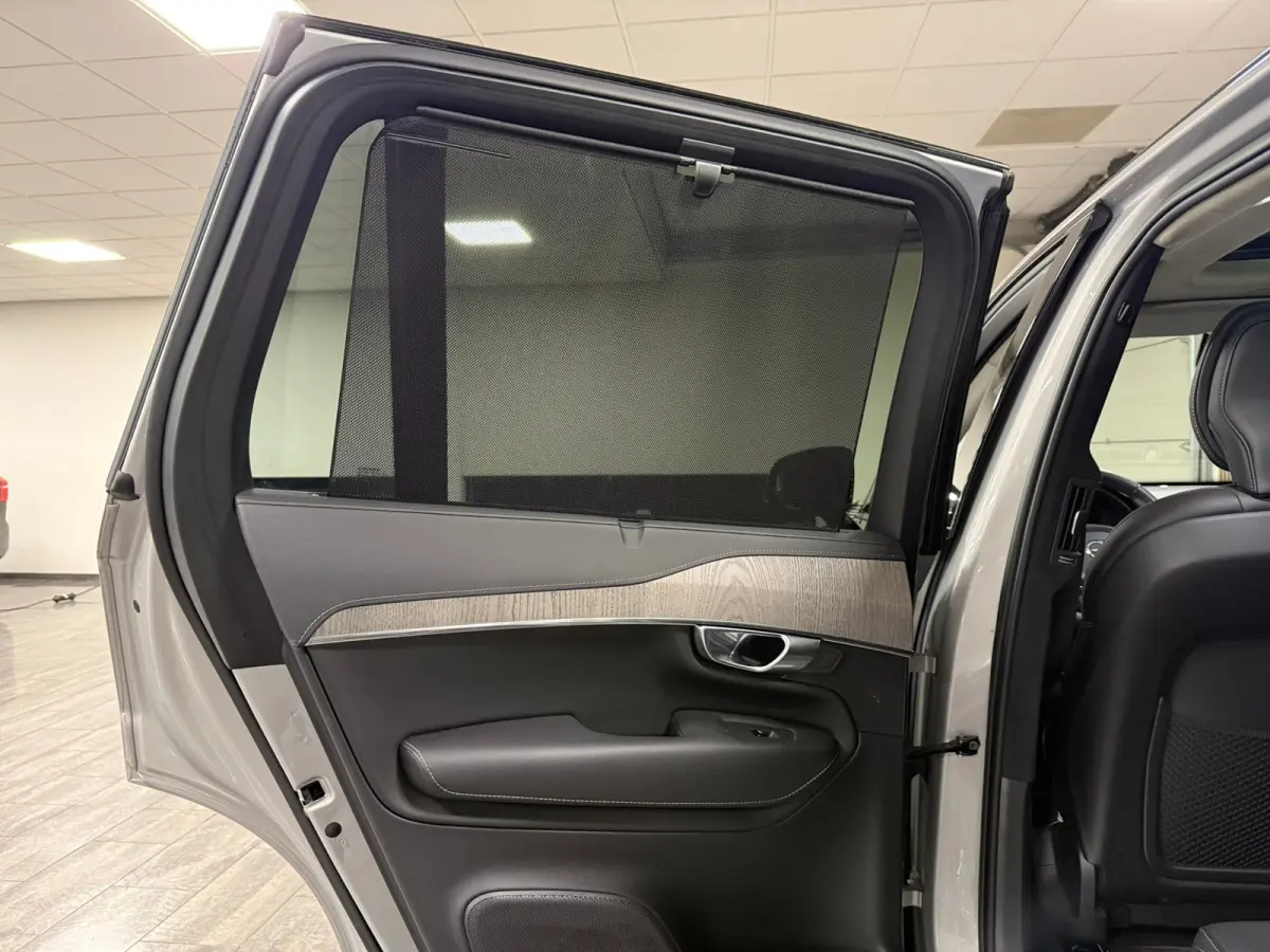 T8 AWD Recharge Ultra Ultimate Dark | Trekhaak | Stoelventilatie | 360 Camera | Head-Up Display | Harman Kardon | 455pk | Stoelmassage | Adaptieve Cruise Control | Stoelverwarming voor+achte