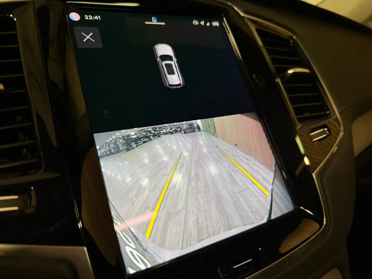 T8 AWD Recharge Ultra Ultimate Dark | Trekhaak | Stoelventilatie | 360 Camera | Head-Up Display | Harman Kardon | 455pk | Stoelmassage | Adaptieve Cruise Control | Stoelverwarming voor+achte