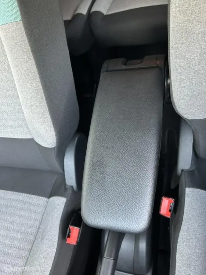 LIVE * AIRCO * NAVIGATIE * LANE ASS * CC *