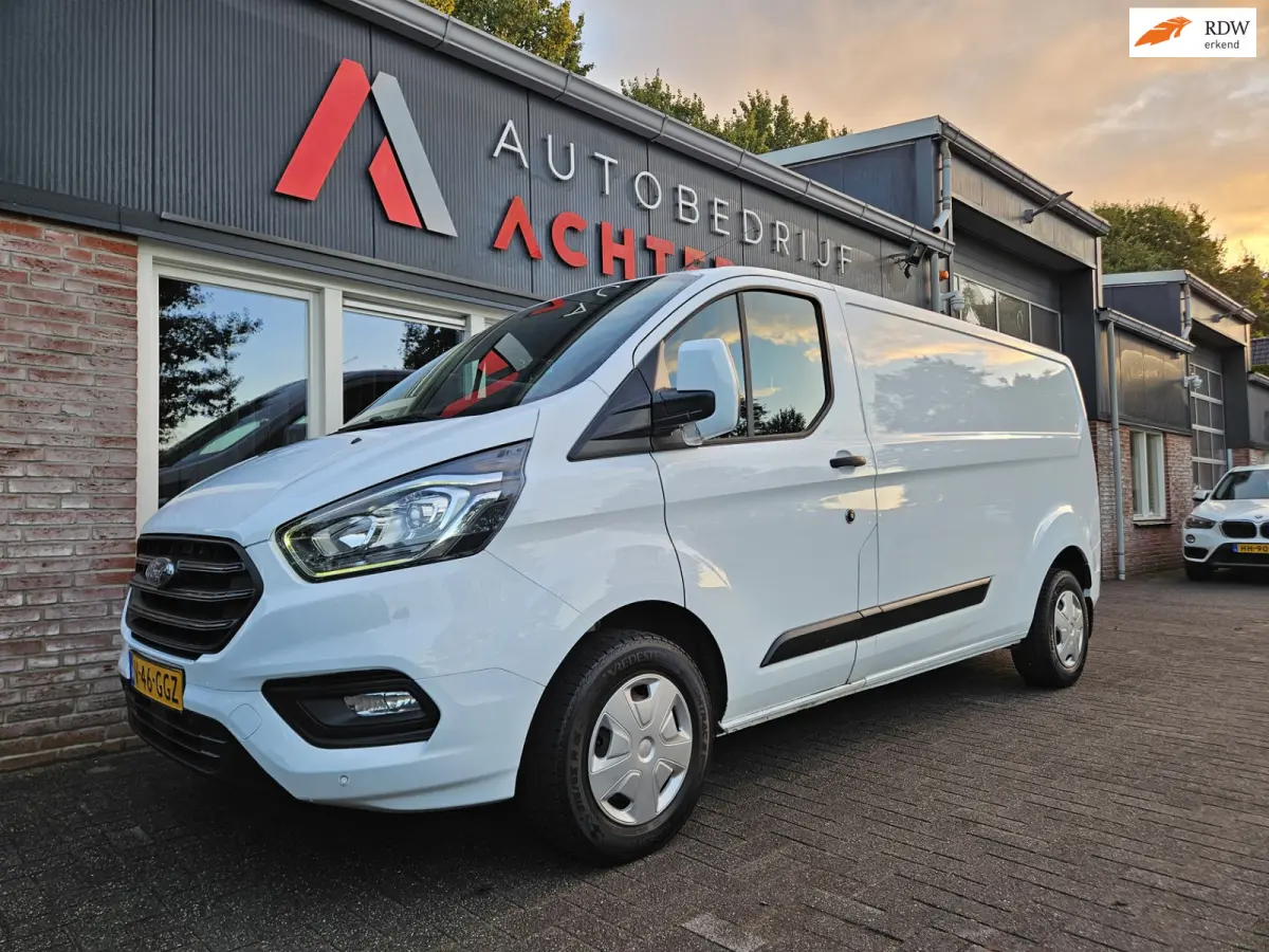 300 2.0 TDCI L2H1 Trend Trekhaak! 3-Zitplaatsen! 131PK! Mooie/Nette Bus! Airco!