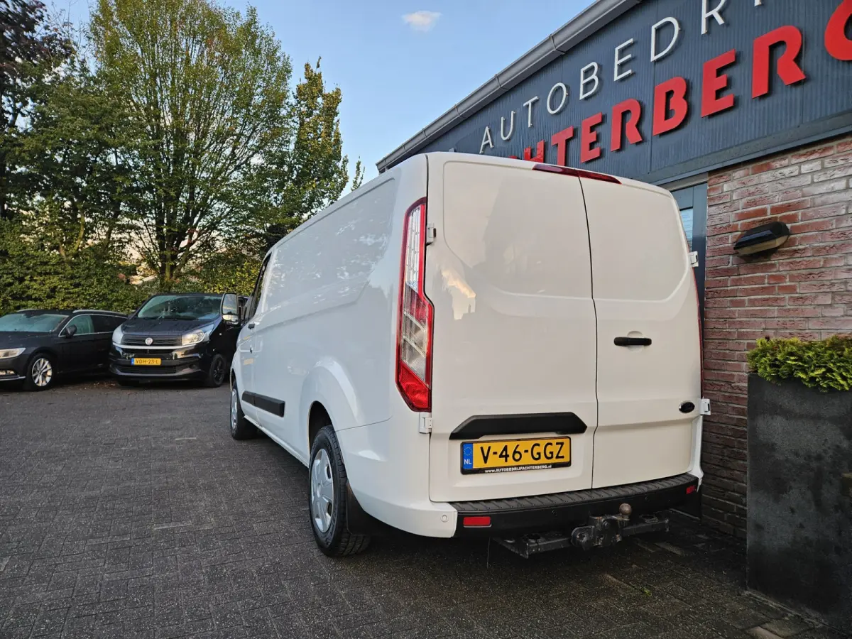 300 2.0 TDCI L2H1 Trend Trekhaak! 3-Zitplaatsen! 131PK! Mooie/Nette Bus! Airco!