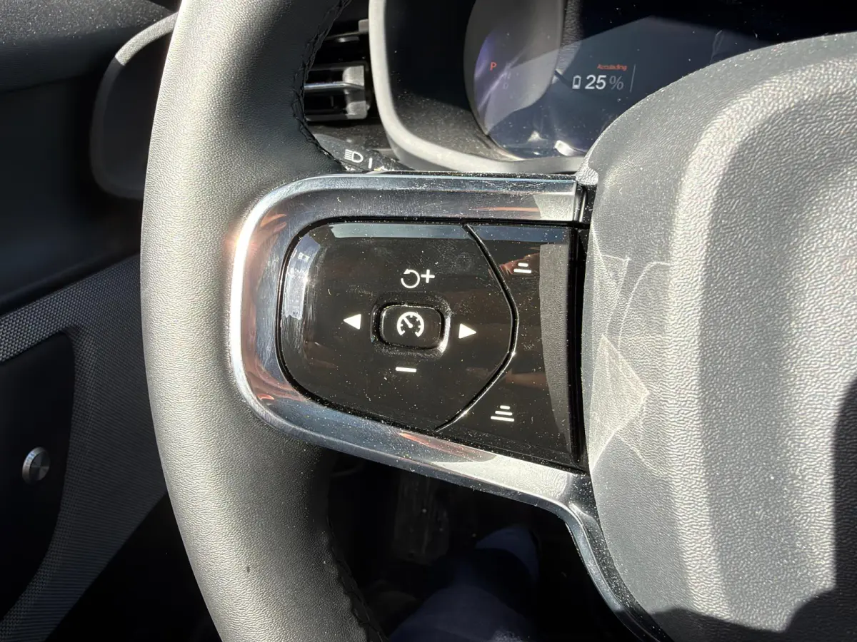 41PK Long Range Dual Motor Prime 8kWh | B&W Audio | Pixel Led | 360 | Adap Cruise | Panoramadak