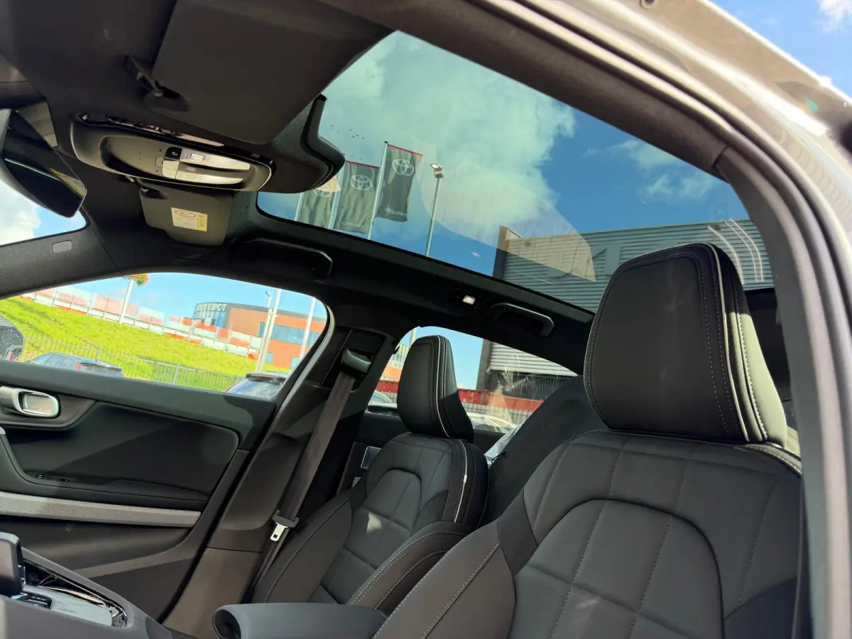41PK Long Range Dual Motor Prime 8kWh | B&W Audio | Pixel Led | 360 | Adap Cruise | Panoramadak